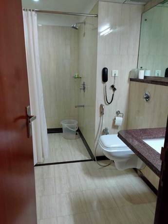 Imagen de la habitación del Hotel Mayura. Foto 16