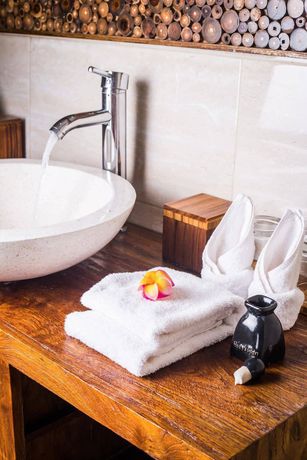 Imagen de la habitación del Hotel Mayura Ubud Retreat. Foto 7