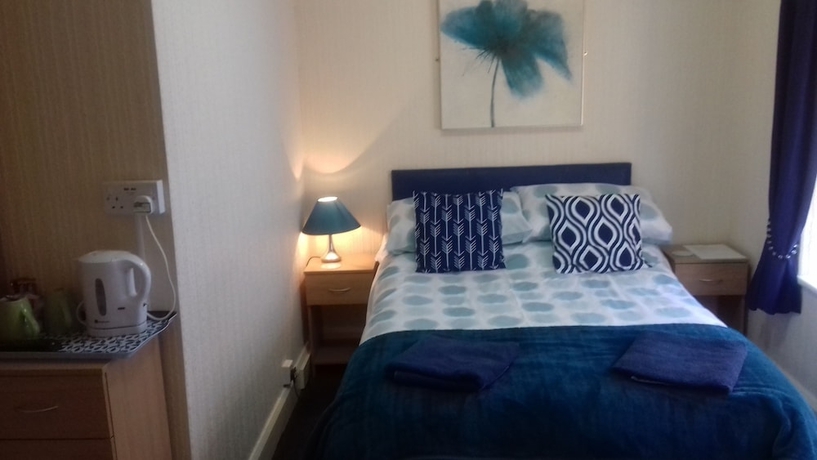 Imagen de la habitación del Hotel Mayvene. Foto 6