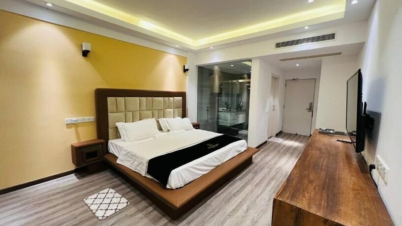 Imagen de la habitación del Hotel Mazarine Surf Suites. Foto 20