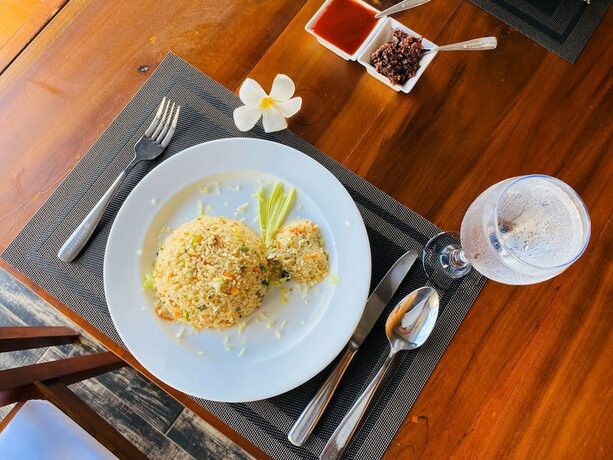 Imagen general del Hotel Mazarine Surf Suites. Foto 8