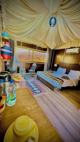 Imagen de la habitación del Hotel Mazayen Rum Camp. Foto 2