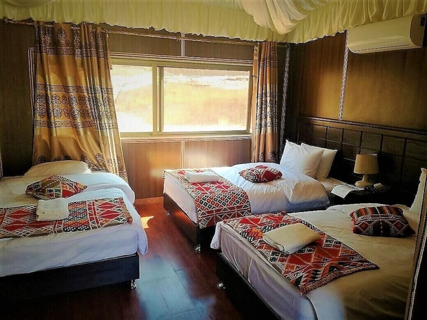 Imagen de la habitación del Hotel Mazayen Rum Camp. Foto 7