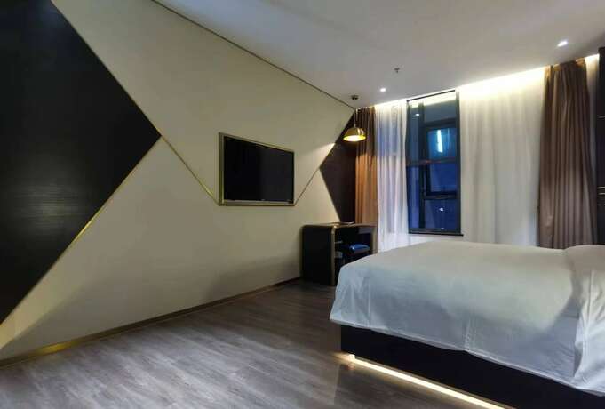 Imagen general del Hotel Maze. Foto 3