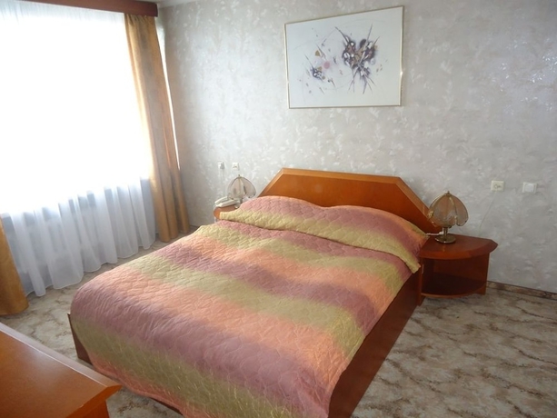 Imagen de la habitación del Hotel Mazowiecki. Foto 5