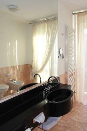 Imagen de la habitación del Hotel Mazzoleni. Foto 4
