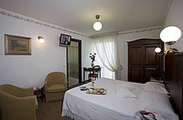 Imagen de la habitación del Hotel Mazzoleni. Foto 10