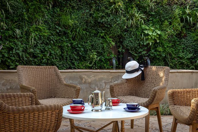 Imagen de los interiores del Hotel Mbano Manor Victoria Falls By Mantis. Foto 16