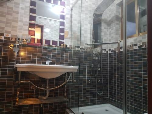 Imagen de la habitación del Hotel Mbayaville. Foto 4