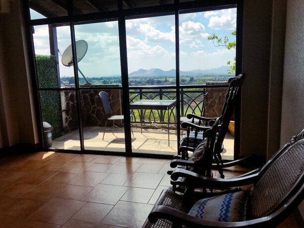Imagen general del Hotel Mc Mountain Home Apartelle. Foto 4