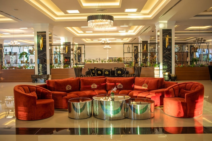 Imagen de los interiores del Hotel Mc Palace. Foto 18
