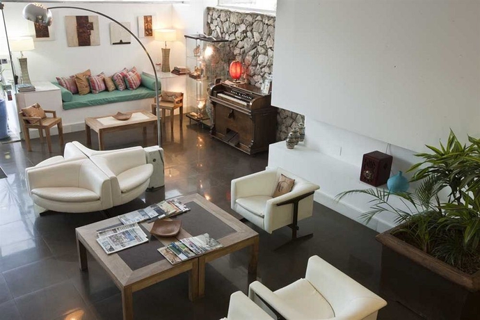 Imagen de los interiores del Hotel Mc San José. Foto 9