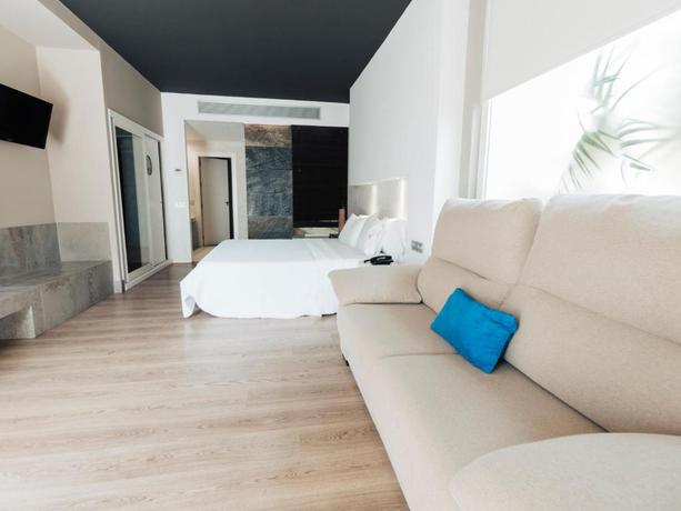 Imagen de la habitación del Hotel Mc San Jos&eacute;. Foto 6