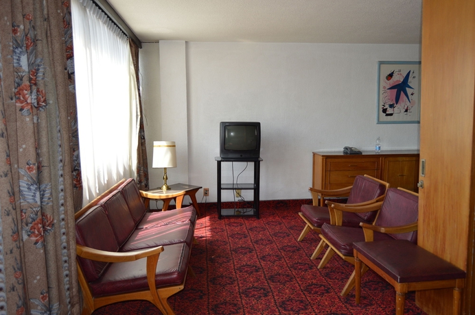 Imagen de la habitación del Hotel Mc Suites Mexico City. Foto 5