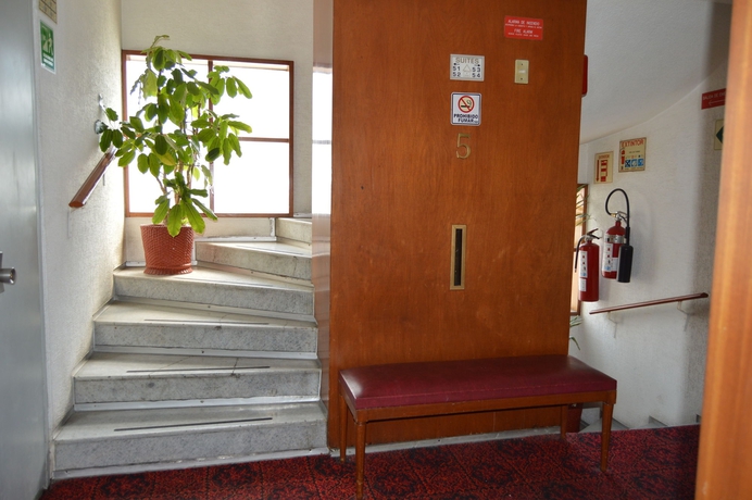 Imagen de la habitación del Hotel Mc Suites Mexico City. Foto 6