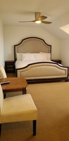 Imagen de la habitación del Hotel McGee Creek Lodge. Foto 3