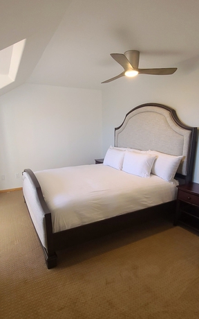 Imagen de la habitación del Hotel McGee Creek Lodge. Foto 13