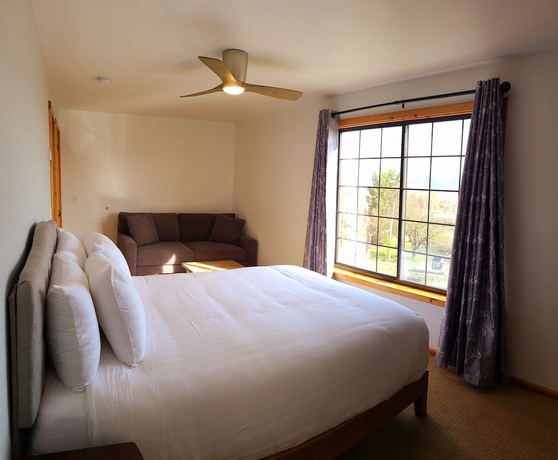 Imagen de la habitación del Hotel McGee Creek Lodge. Foto 14
