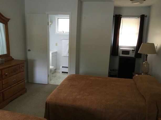 Imagen de la habitación del Hotel McGregor Inn Motel. Foto 11