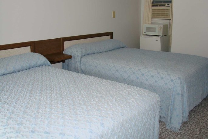 Imagen de la habitación del Hotel McGregor Inn Motel. Foto 12