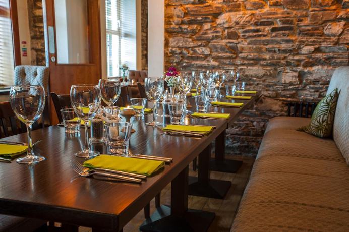 Imagen del bar/restaurante del Hotel McGrory\'s. Foto 2