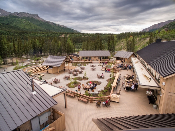 Imagen de los exteriores del Hotel McKinley Chalet Resort. Foto 13