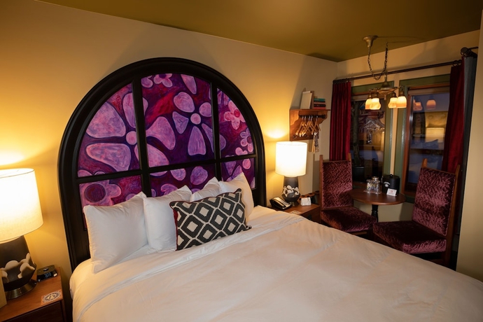 Imagen de la habitación del Hotel McMenamins Elk Temple. Foto 4