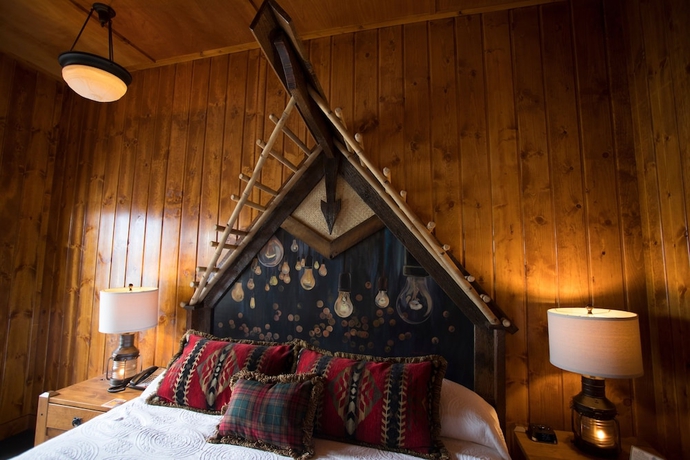 Imagen de la habitación del Hotel McMenamins Kalama Harbor Lodge. Foto 11