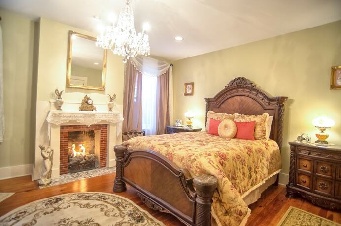 Imagen general del Hotel McMillan Inn Bed and Breakfast. Foto 5