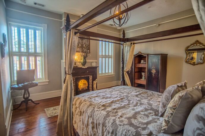 Imagen general del Hotel McMillan Inn Bed and Breakfast. Foto 7