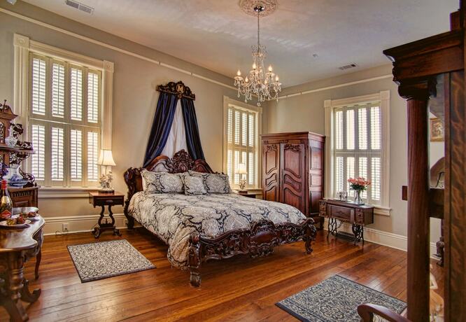Imagen de la habitación del Hotel McMillan Inn Bed and Breakfast. Foto 16