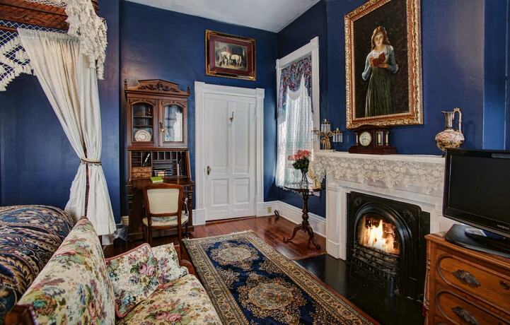 Imagen de la habitación del Hotel McMillan Inn Bed and Breakfast. Foto 18