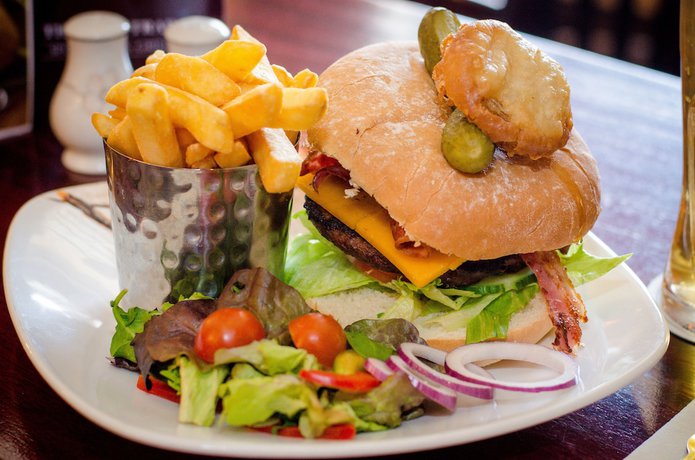 Imagen del bar/restaurante del Hotel McSweeney Arms. Foto 5