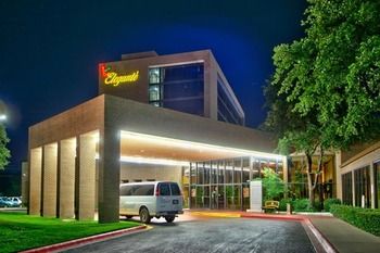 Imagen de los interiores del Hotel Mcm Elegante and Conference Center Odessa. Foto 13
