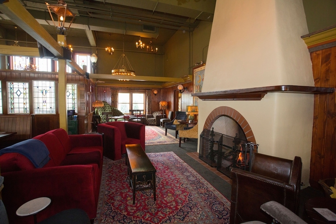 Imagen de los interiores del Hotel Mcmenamins Anderson School. Foto 14