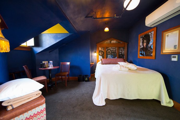 Imagen de la habitación del Hotel Mcmenamins Grand Lodge. Foto 4