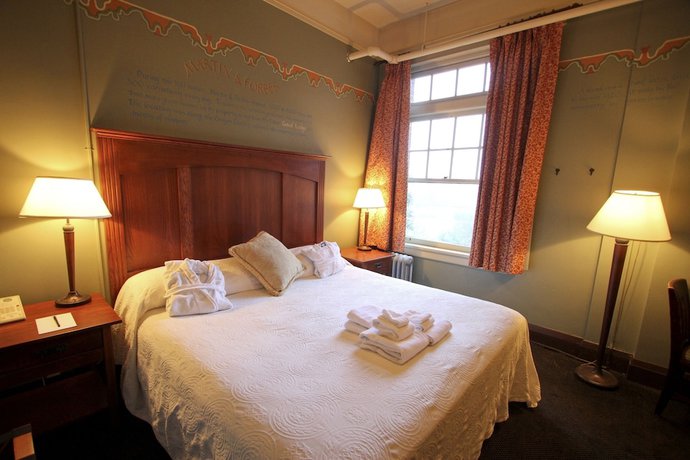 Imagen de la habitación del Hotel Mcmenamins Grand Lodge. Foto 7