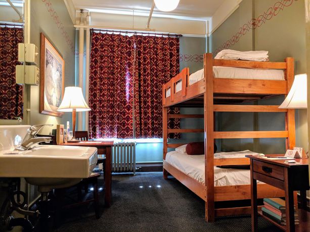 Imagen de la habitación del Hotel Mcmenamins Grand Lodge. Foto 15
