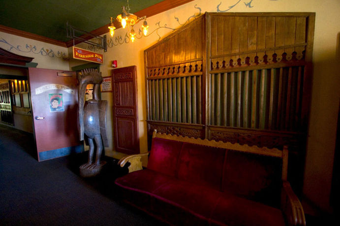 Imagen de los exteriores del Hotel Mcmenamins Old St. Francis. Foto 9