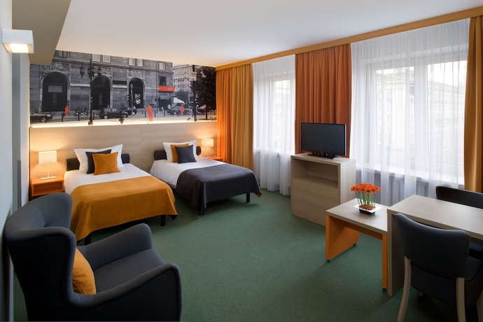 Imagen de la habitación del Hotel Mdm Warsaw. Foto 4