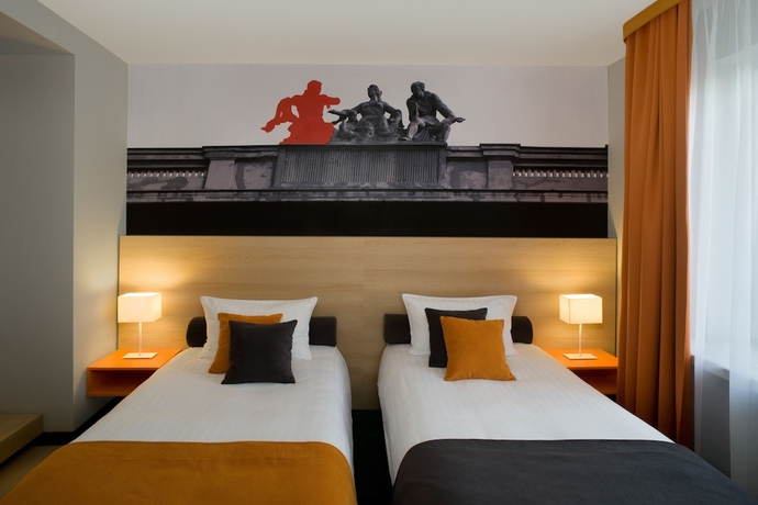 Imagen de la habitación del Hotel Mdm Warsaw. Foto 5