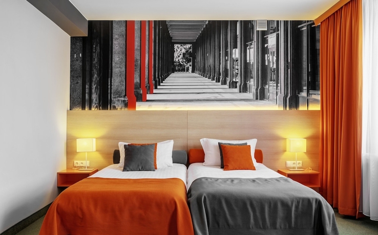 Imagen de la habitación del Hotel Mdm Warsaw. Foto 14