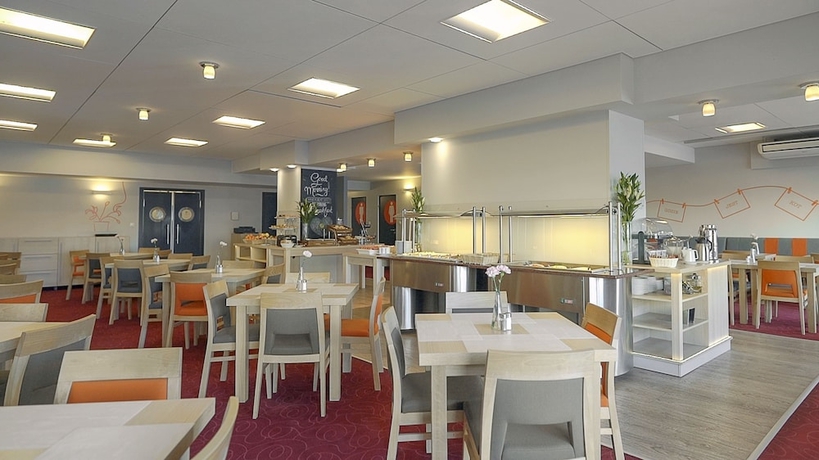 Imagen del bar/restaurante del Hotel Mdm Warsaw. Foto 3