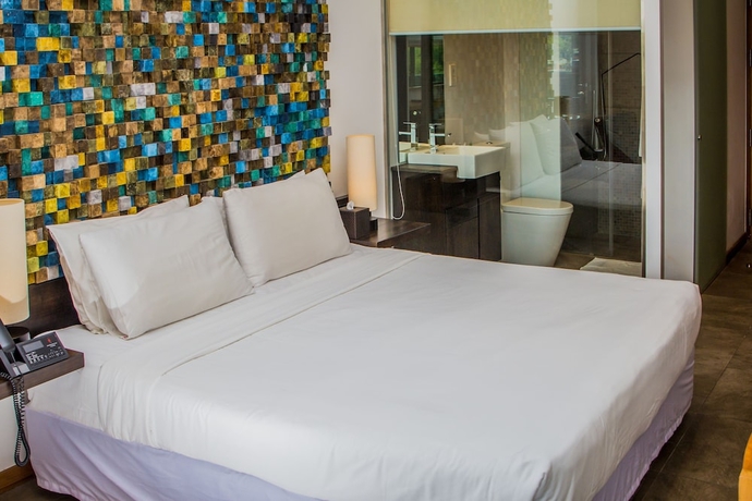 Imagen de la habitación del Hotel Me Colombo. Foto 2