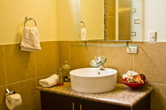 Imagen de la habitación del Hotel Me In Montañita Estates. Foto 5