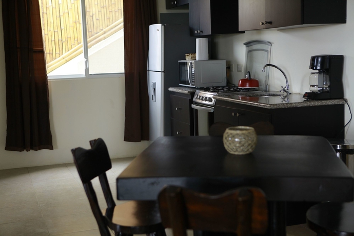 Imagen de la habitación del Hotel Me In Montañita Estates. Foto 10