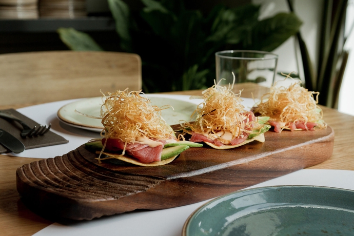 Imagen del bar/restaurante del Hotel Me Madrid By Melia. Foto 3