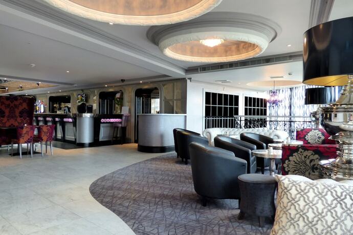 Imagen general del Hotel Me and Mrs. Jones. Foto 8
