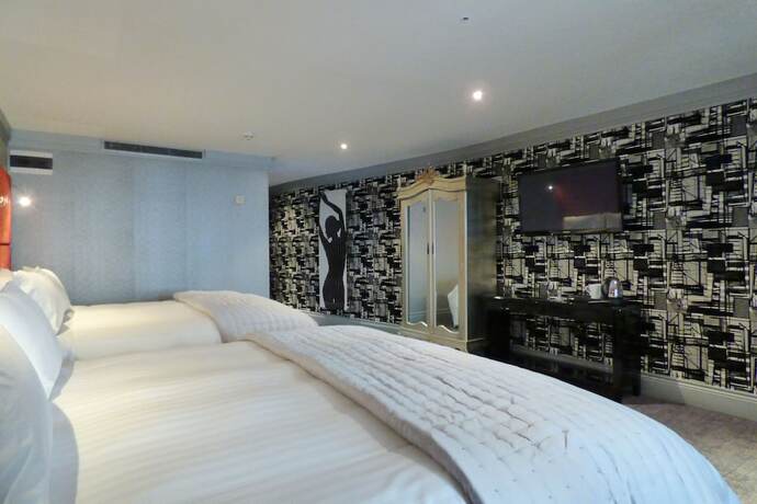 Imagen general del Hotel Me and Mrs. Jones. Foto 9