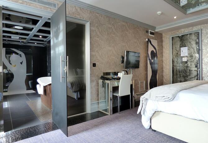 Imagen de la habitación del Hotel Me and Mrs. Jones. Foto 19